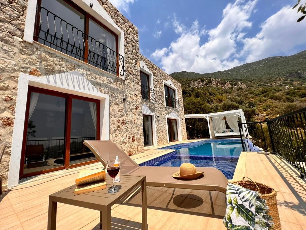 Kalkan, Akbel bölgesinde, 3 odalı, Özel Havuzlu Villa