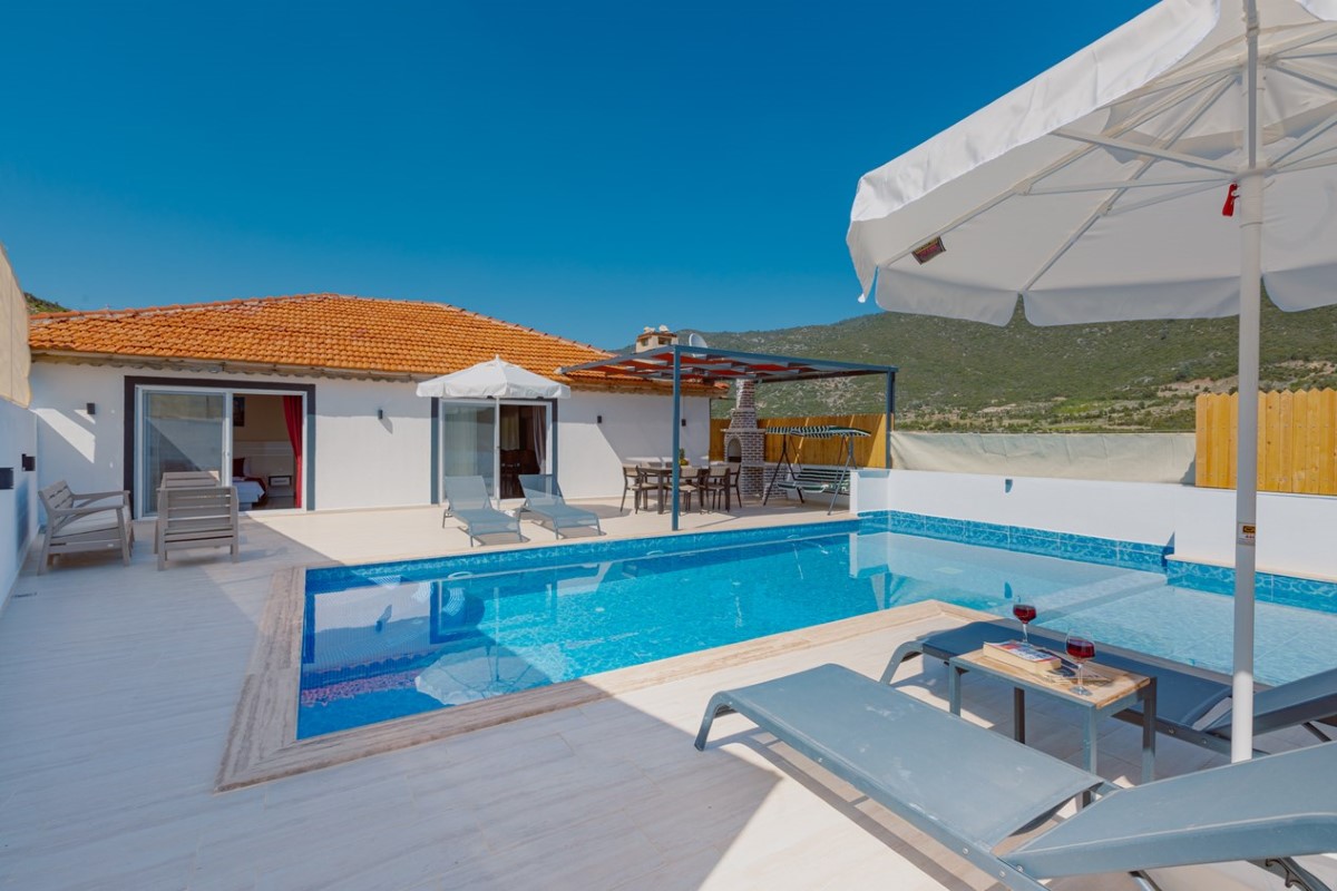 Kalkan, İkizce bölgesinde, 2 odalı, Özel Havuzlu Villa